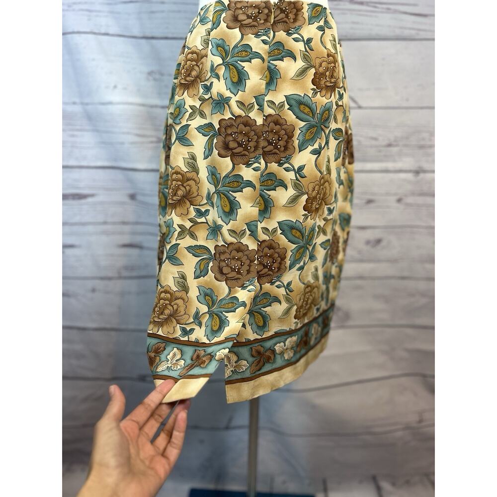 Vintage Barrie Pace Silk Floral Bandana Skirt Size 10 – Made in Korea, Back Zip - Picture 4 of 7